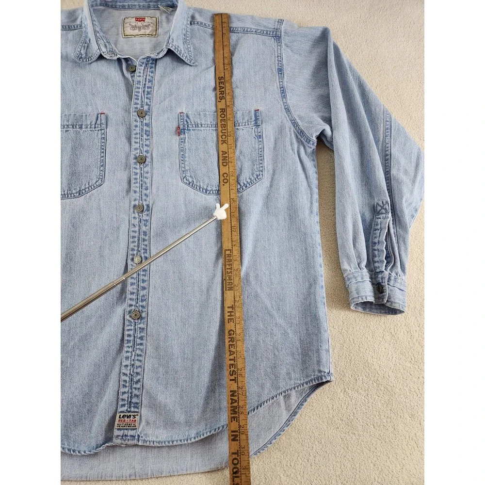 Levis Red Tab Denim Shirt Mens Large Light Wash Blue Long Sleeve Button Down